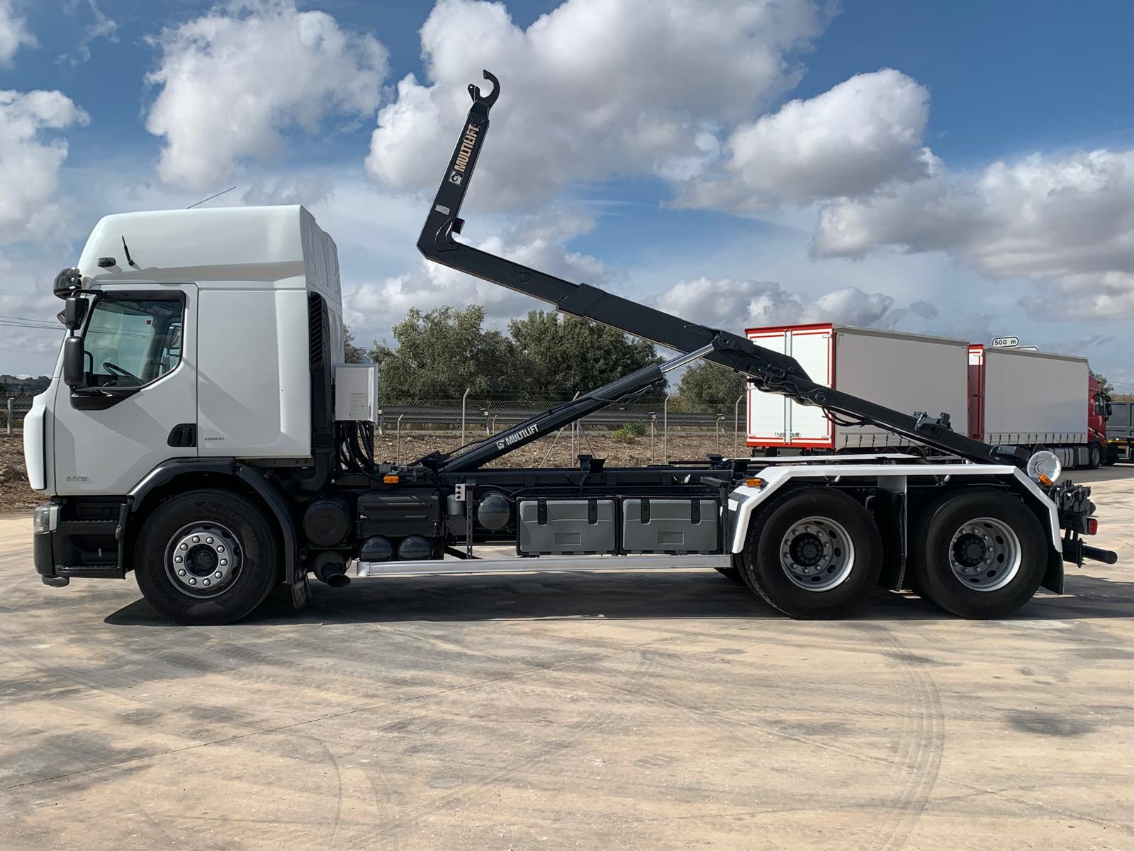 PORTACONTENEDORES MULTILIFT DE 20 TN