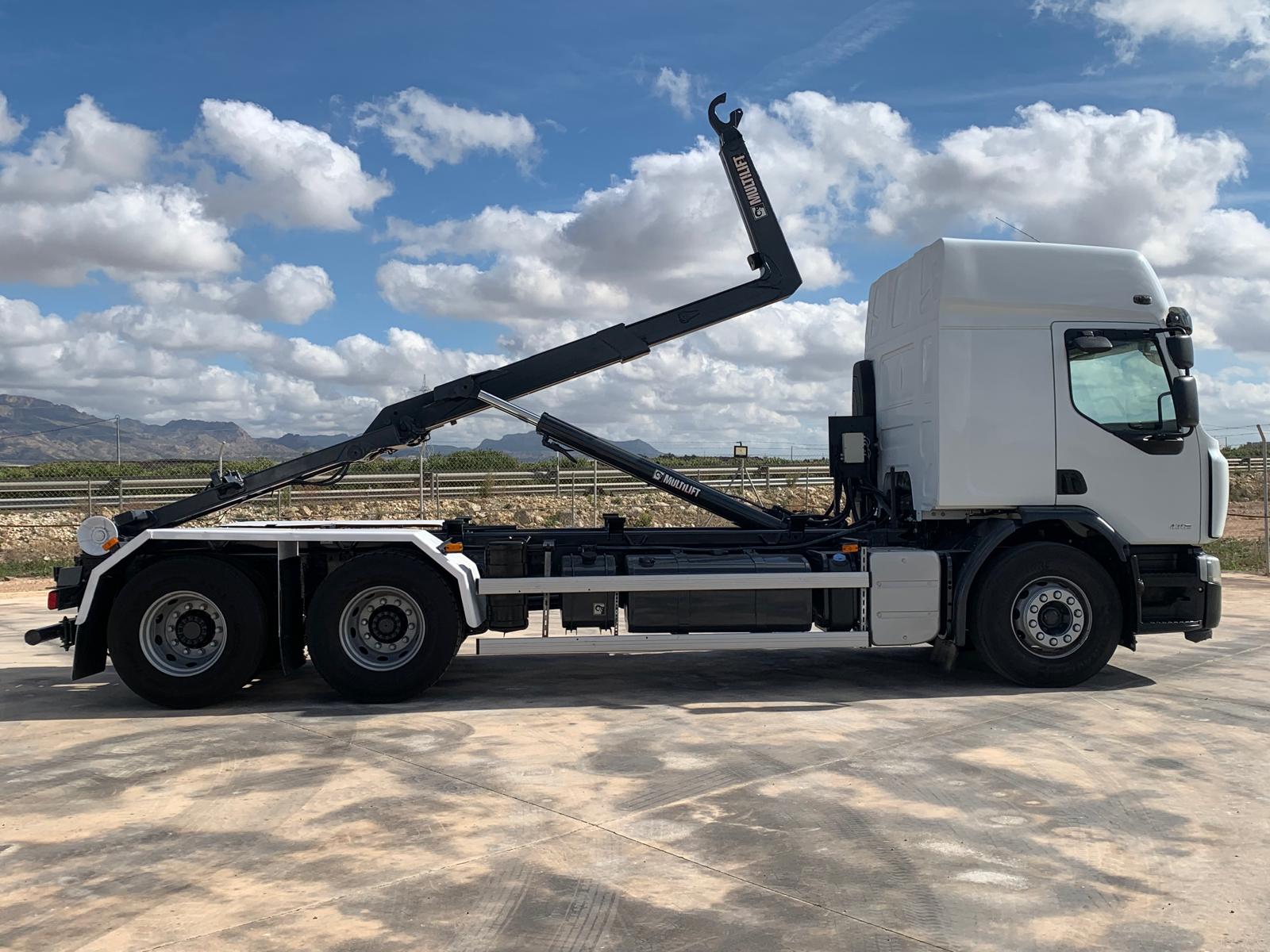 PORTACONTENEDORES MULTILIFT DE 20 TN