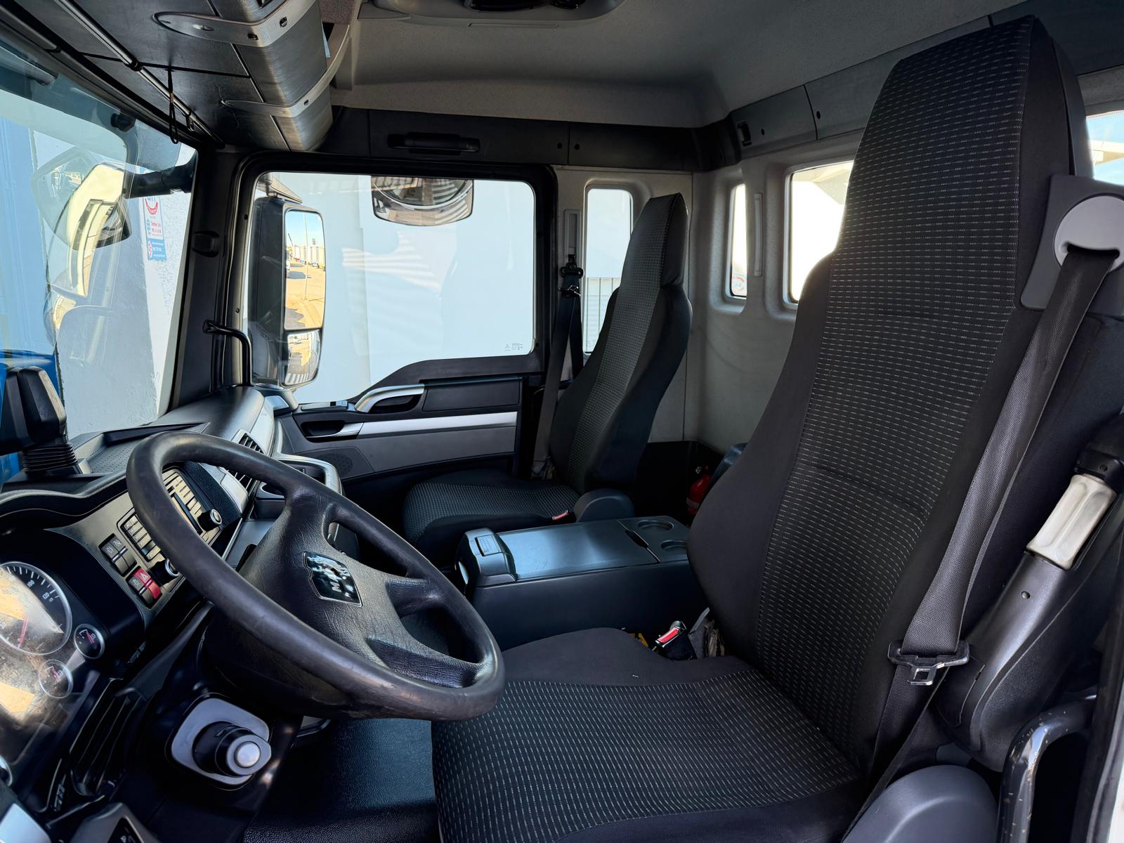 PORTACONTENEDORES DALBY DE 20 TONELADAS