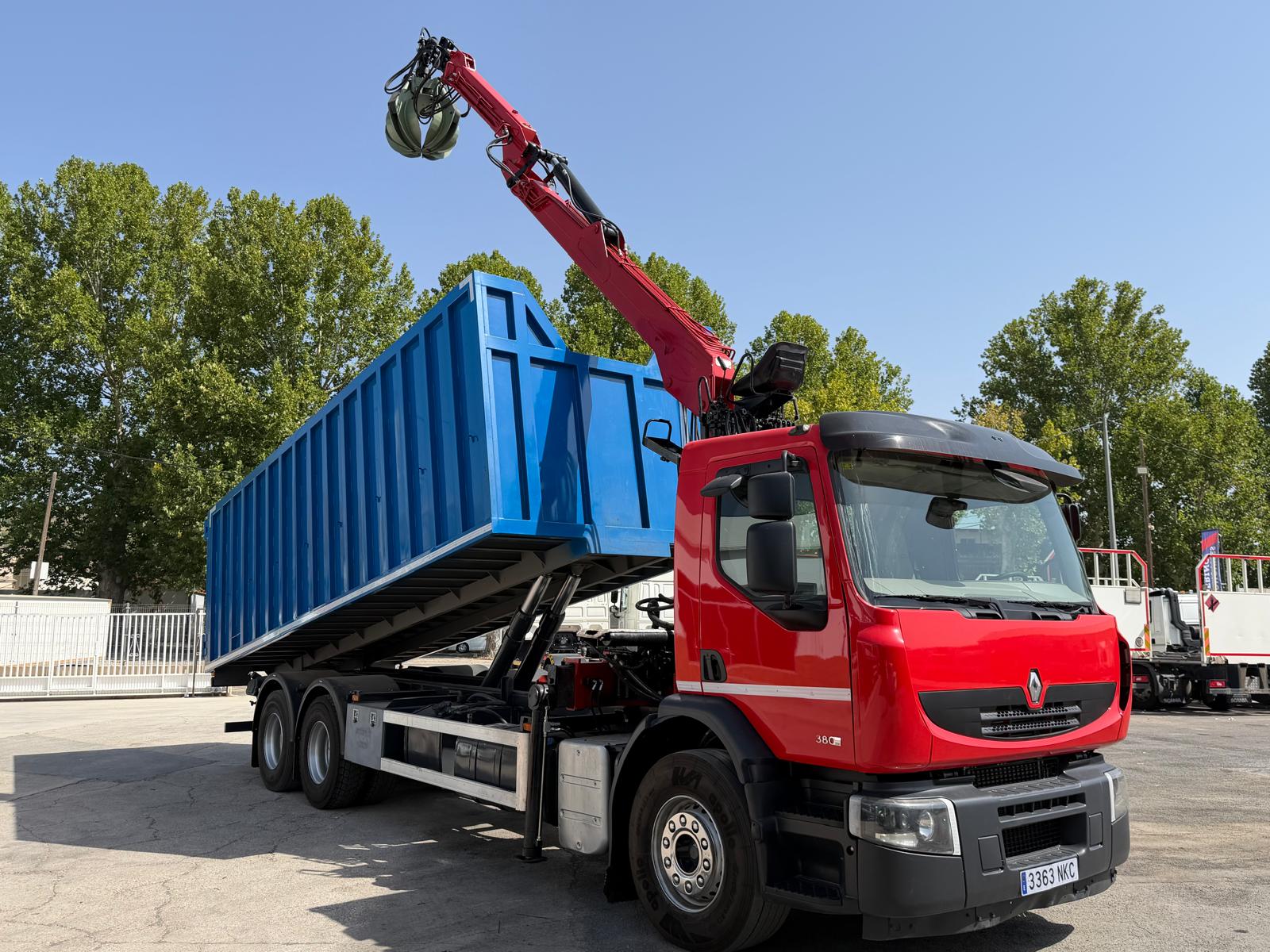 GRUA CHATARRERA VKRAN Y CAJA BASCULANTE